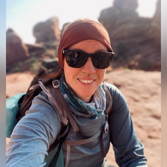 Meet your Posher, Lorin - Picture 1 of 1